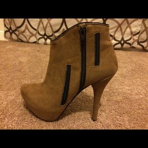 Great condition, used 2 times👍👍